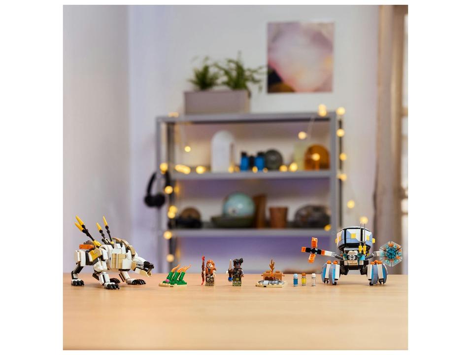 LEGO Aloy e Varl vs. Carapaça e Dente-Serrado 7703 - 4