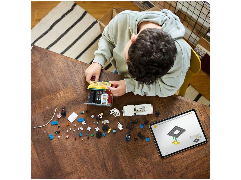 LEGO Aranhaverso: Miles Morales vs Spot - 1