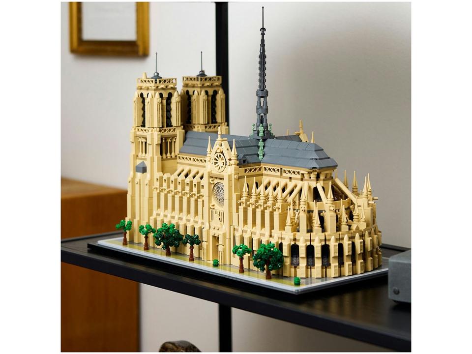 LEGO Architecture Notre-Dame de Paris - 1