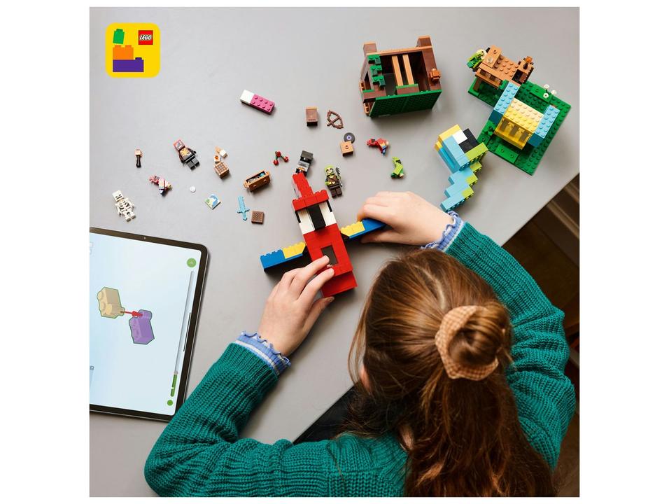 LEGO As Casas dos Papagaios 21282 535 Peças - 1