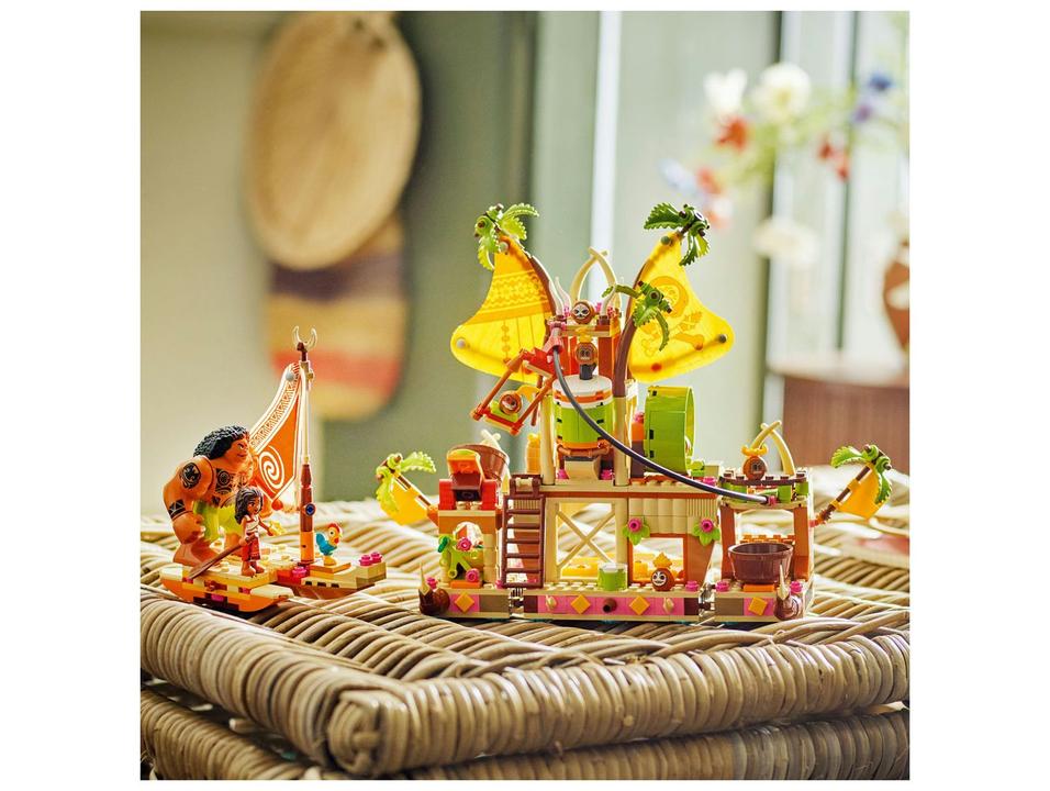 LEGO Barcaça Kakamora 43258 572 Peças - 2