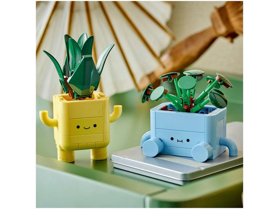 LEGO Botanicals Plantas Felizes 10349 217 Peças - 3