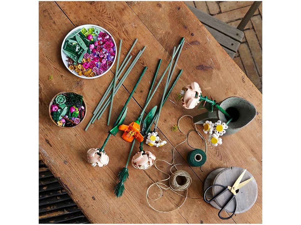 LEGO Buquê de Flores 756 Peças - 4