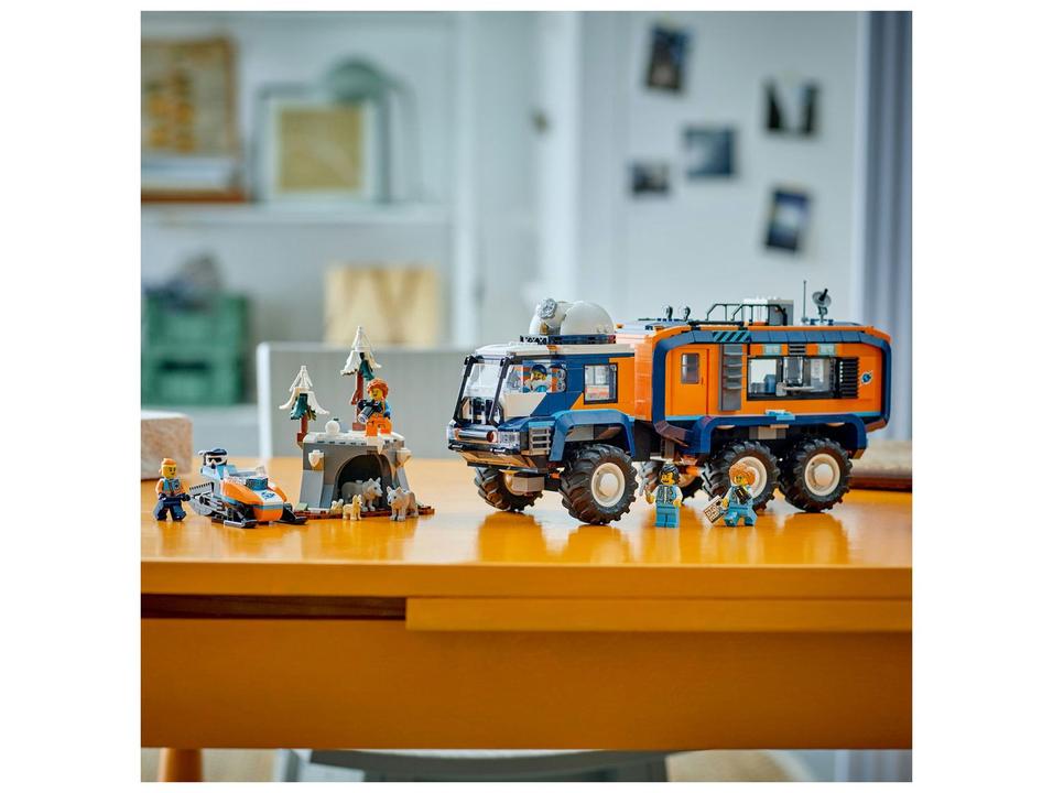 LEGO Caminhão de Laboratório Científico - 2