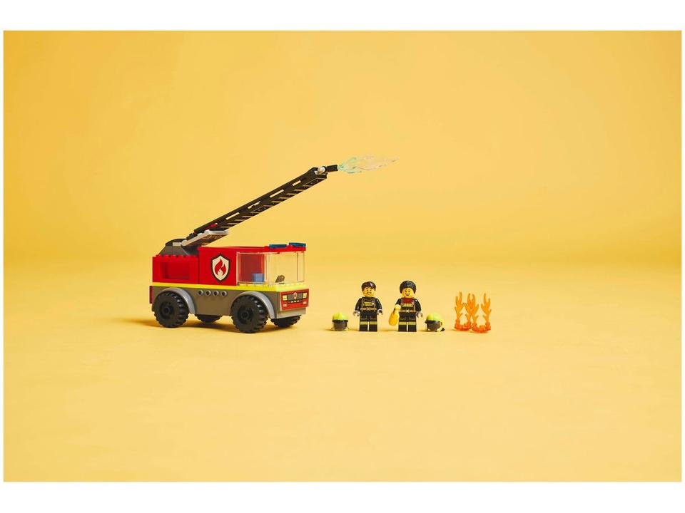 LEGO Caminhão dos Bombeiros com Escada de Combate - 3