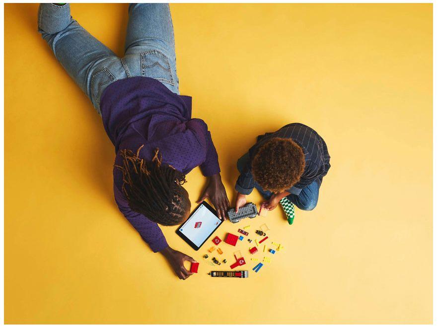 LEGO Caminhão dos Bombeiros com Escada de Combate - 1