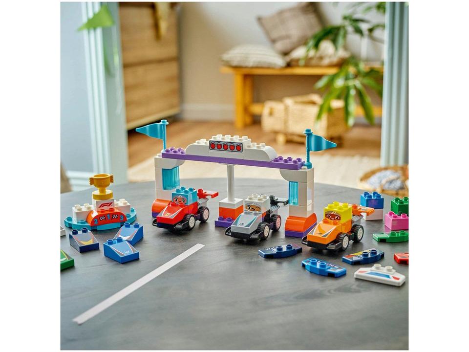 LEGO Carros e Motoristas das Equipes de Corrida - 3