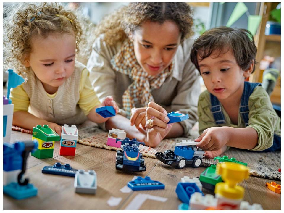 LEGO Carros e Motoristas das Equipes de Corrida - 1