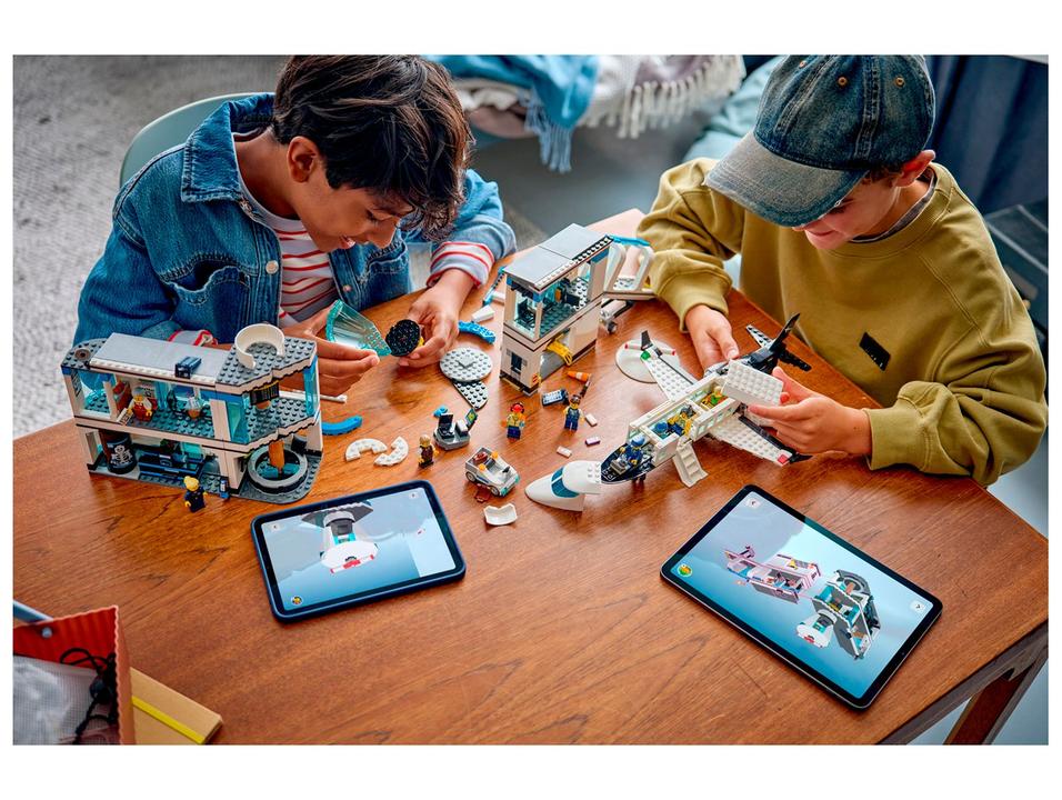 LEGO City Aeroporto com Avião 60502 887 Peças - 3