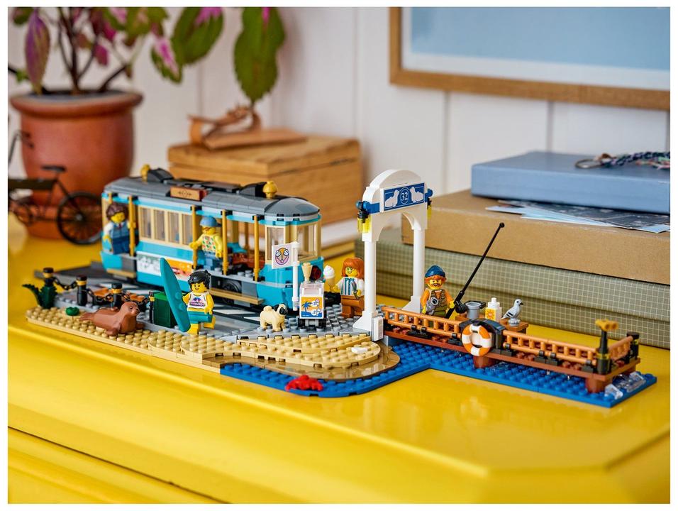 LEGO City Bonde Praiano Clássico - 3