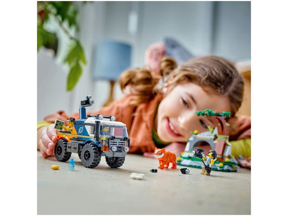 LEGO City Caminhão Off-Road Explorador da Selva - 2