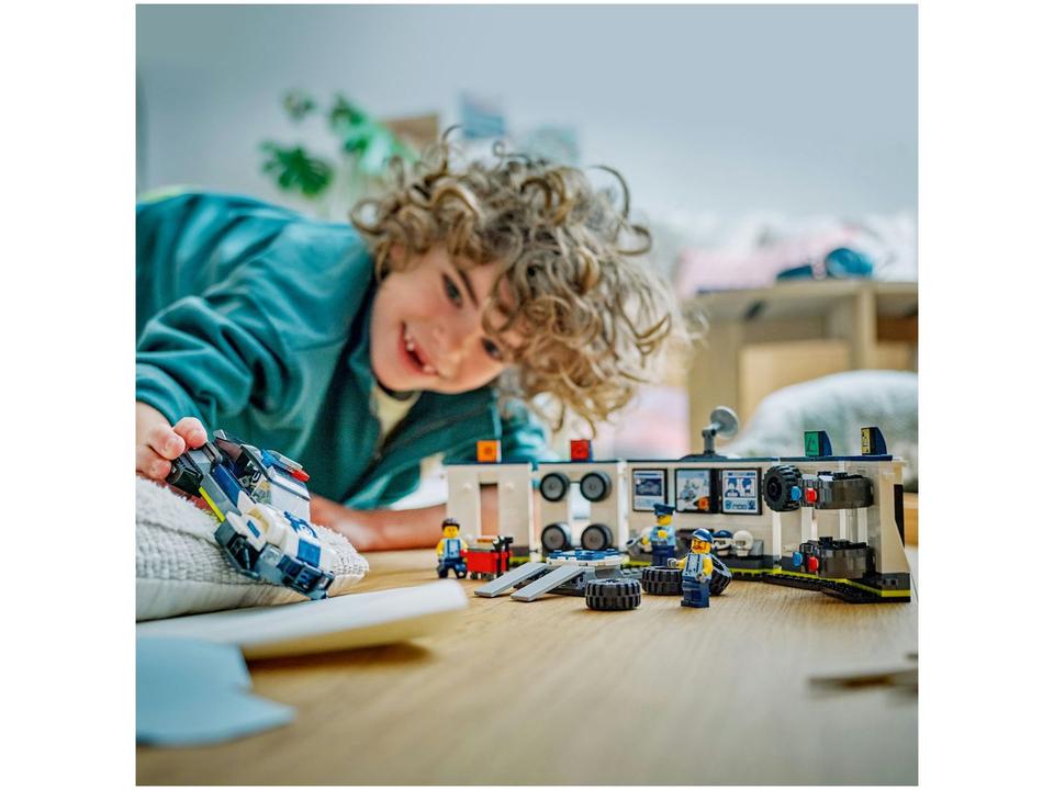 LEGO City Garagem Personalizada para Carros - 1