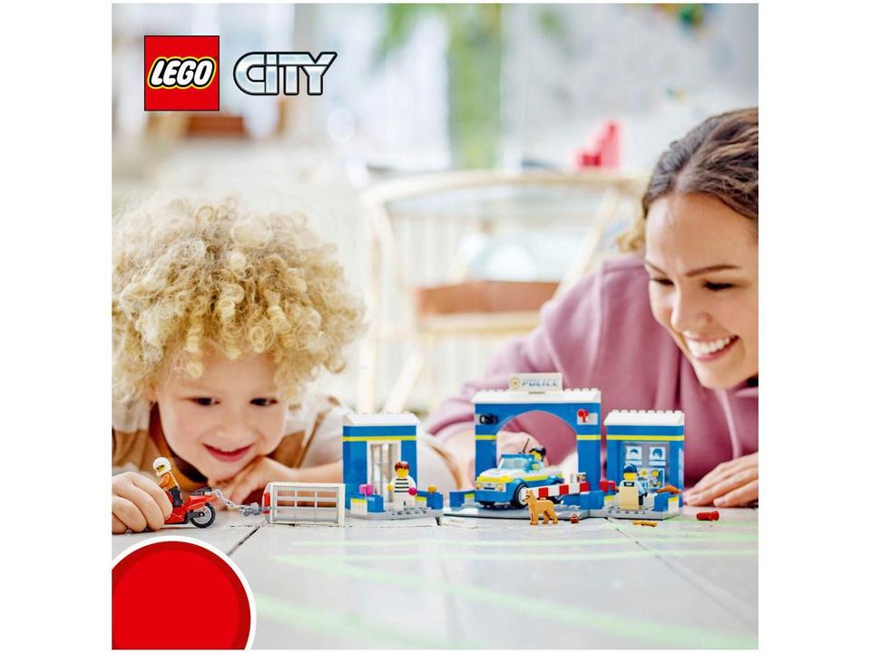 LEGO City  Perseguição na Delegacia de Polícia - 172 Peças 60370 - 5