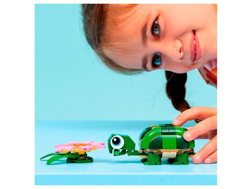 LEGO Creator 3 em 1 Tartaruga com Flor de Lírio - 2