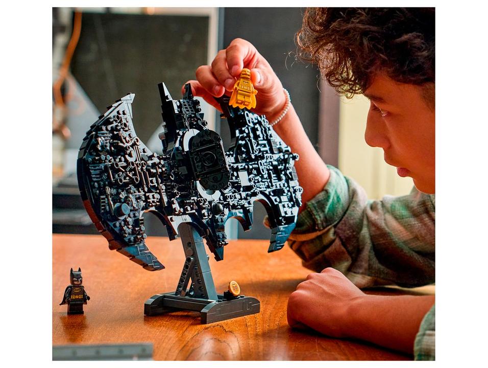 LEGO DC Logo do Batman 76330 678 Peças - 2