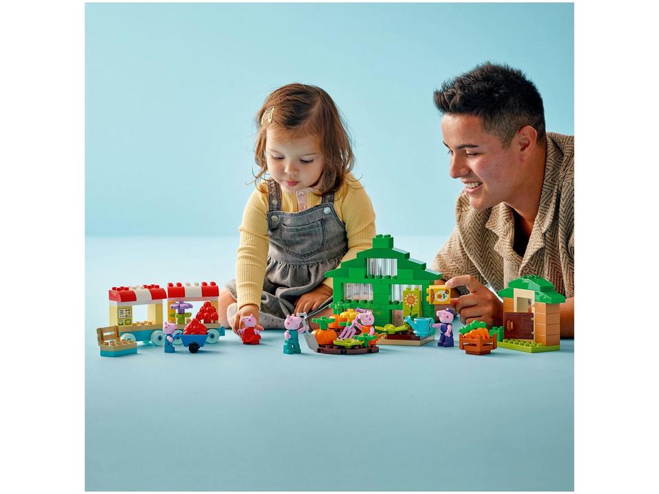 LEGO Duplo Peppa Pig Jardim e Estufa do Avô - 1