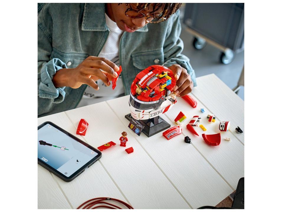 LEGO Editions Capacete Scuderia Ferrari HP - 1