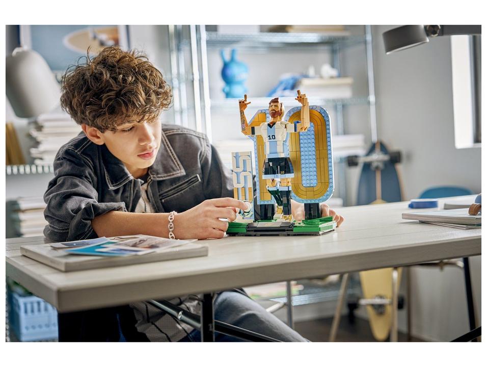LEGO Editions Lenda do Futebol: Lionel Messi - 1