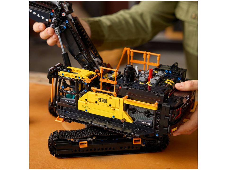 LEGO Escavadeira Volvo EC500 Hybrid 42215 - 2