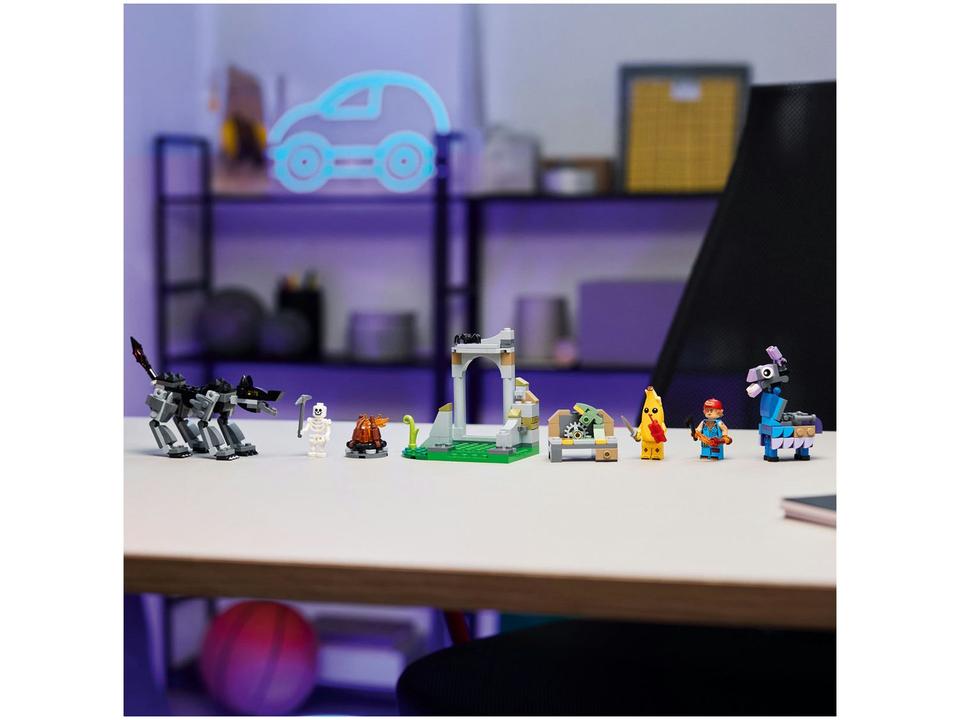 LEGO Fortnite Acampamento de Embananado e Faísca - 2