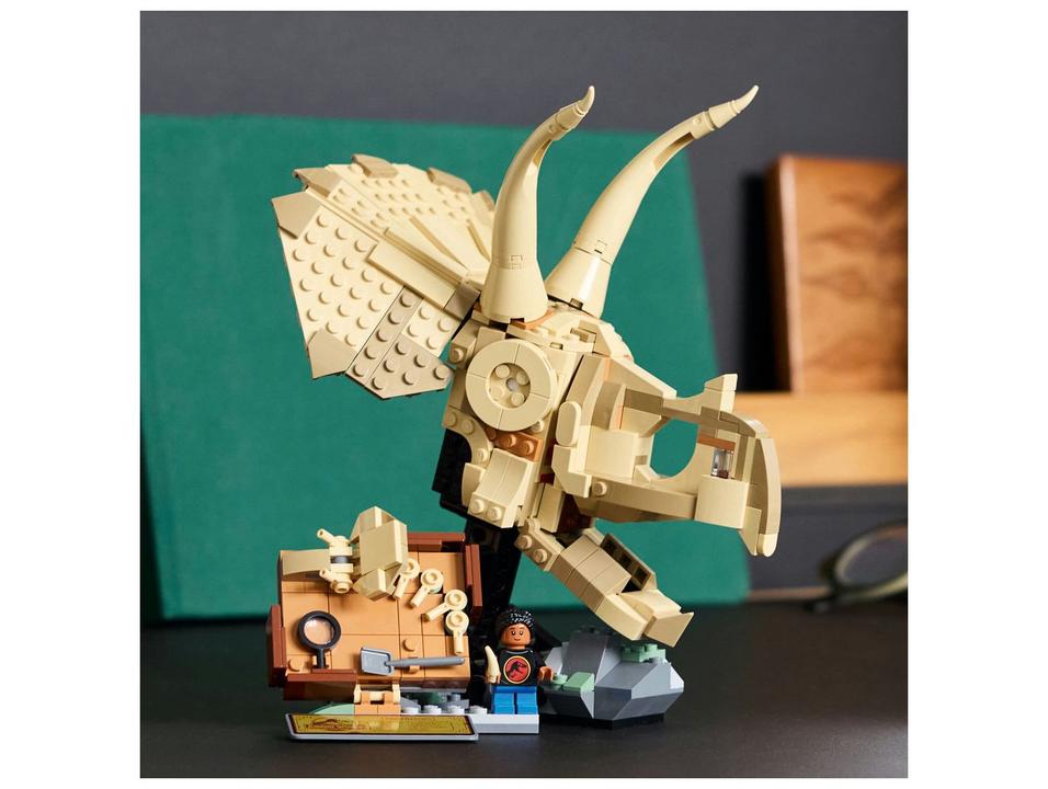 LEGO Fósseis de Dinossauros: Caveira de Triceratop - 2