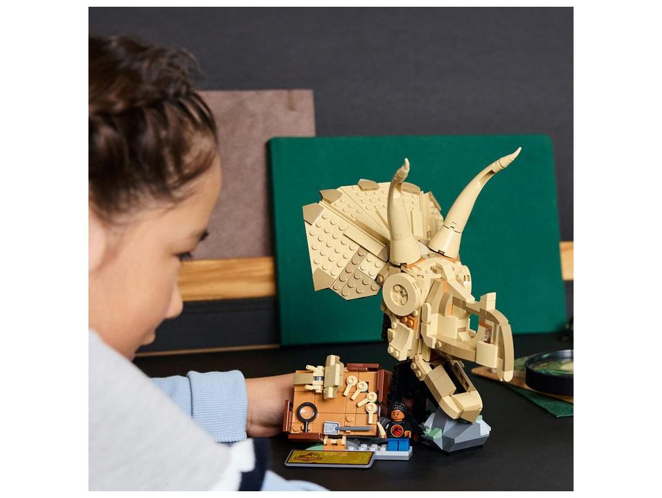 LEGO Fósseis de Dinossauros: Caveira de Triceratop - 1