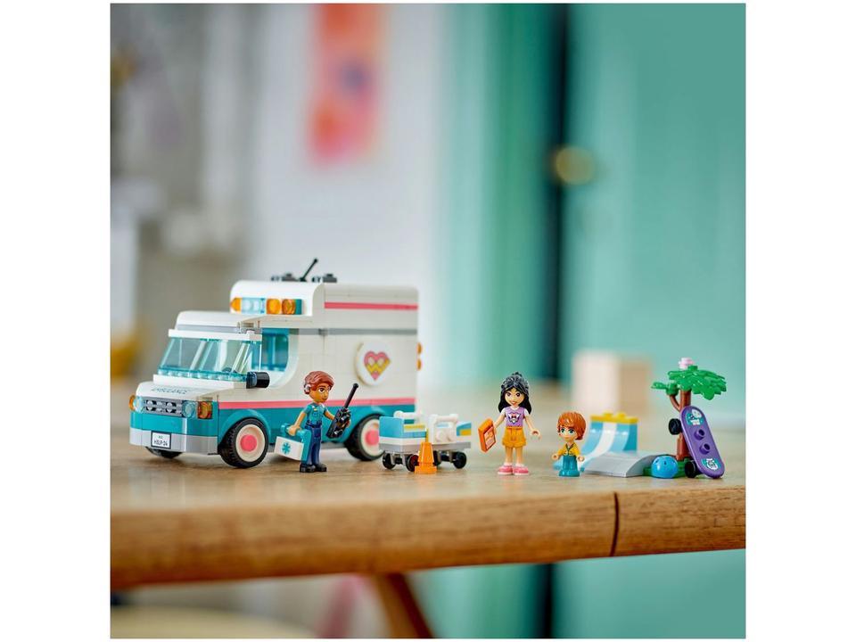 LEGO Friends Ambulância do Hospital de Heartlake - 5