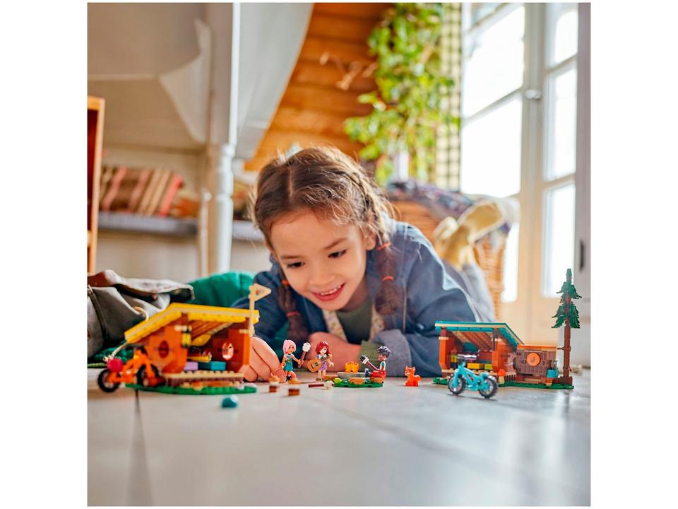 LEGO Friends Cabanas Aconchegantes do Acampamento - 1