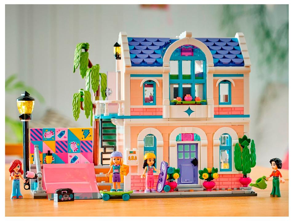 LEGO Friends Casa de Família da Liann 42687 - 1