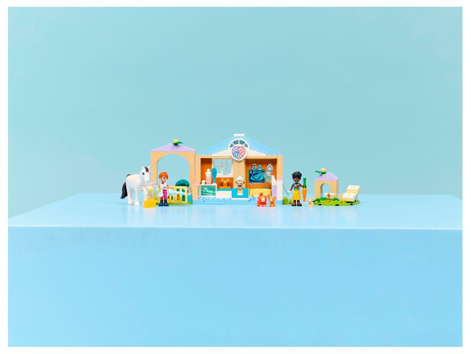 LEGO Friends Clínica Veterinária 42696 141 Peças - 1