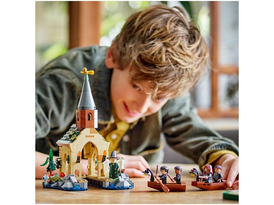 LEGO Harry Potter TM Casa de Barcos do Castelo de - 4