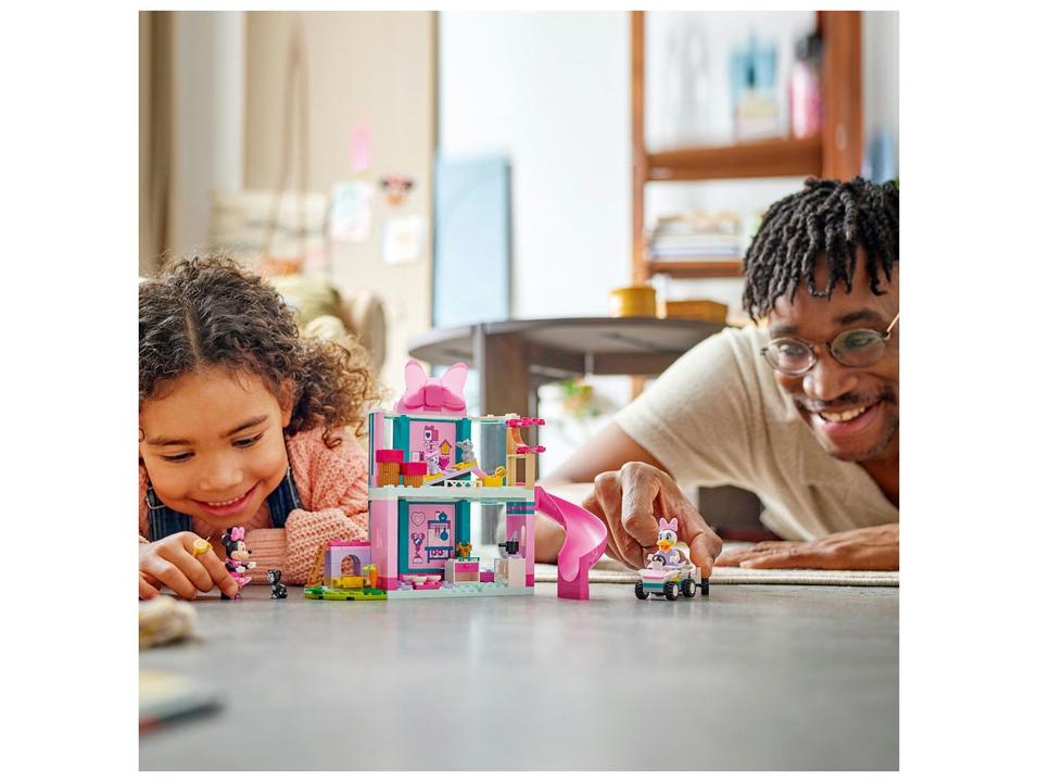 LEGO Hotel para Animais de Estimação da Minnie - 1