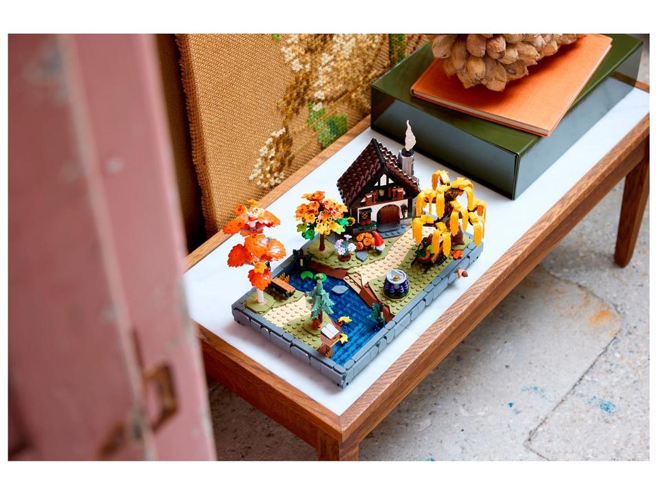 LEGO Icons Jardim Casa de Campo Outono 11372 - 1