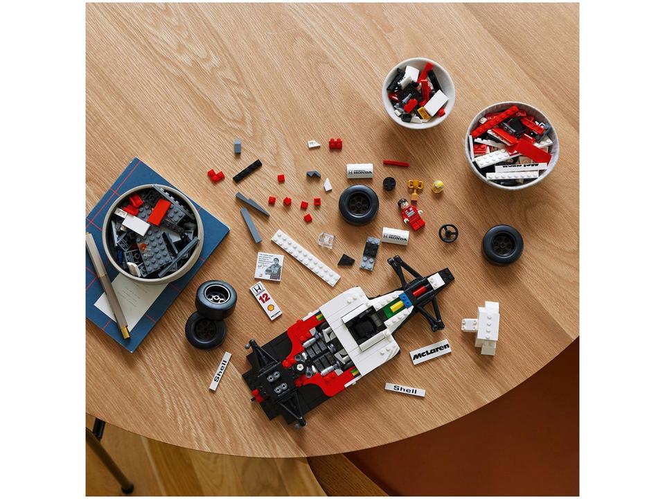 LEGO Icons McLaren MP4/4 e Ayrton Senna - 5
