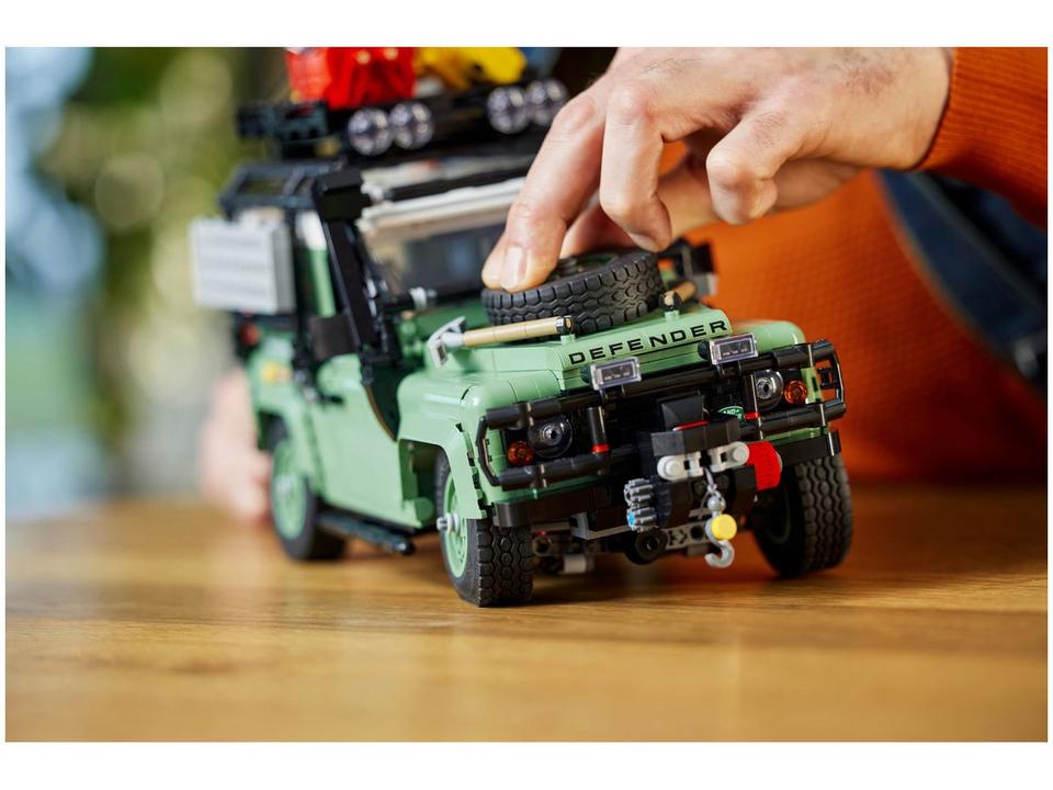 LEGO Ideas Land Rover Defender 90 Clássico - 3