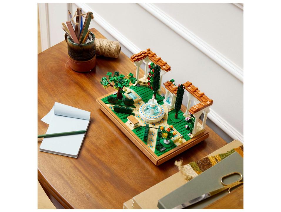 LEGO Jardim com Fonte 10359 1302 peças - 3