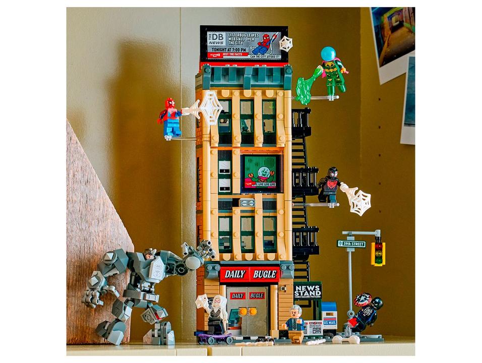 LEGO Marvel Spider vs. Dr. Mysterio 76342 - 1