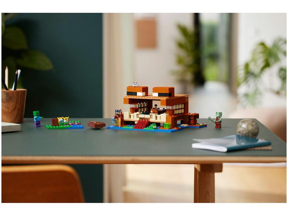 LEGO Minecraft A Casa Sapo 21256 400 Peças - 5
