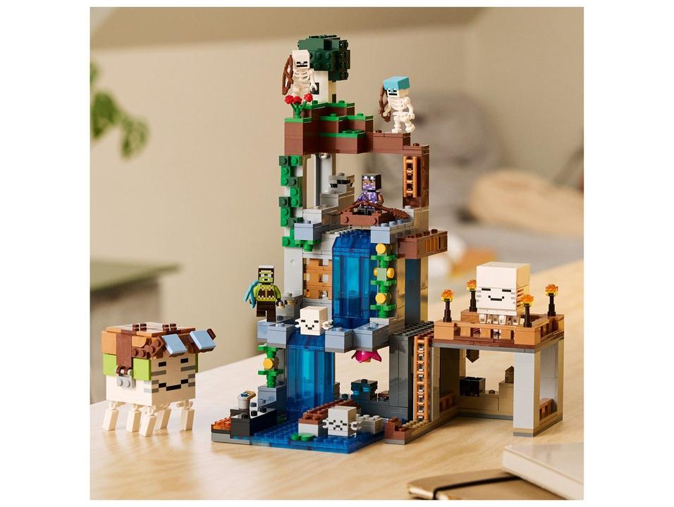LEGO Minecraft A Estação Ghast - 3