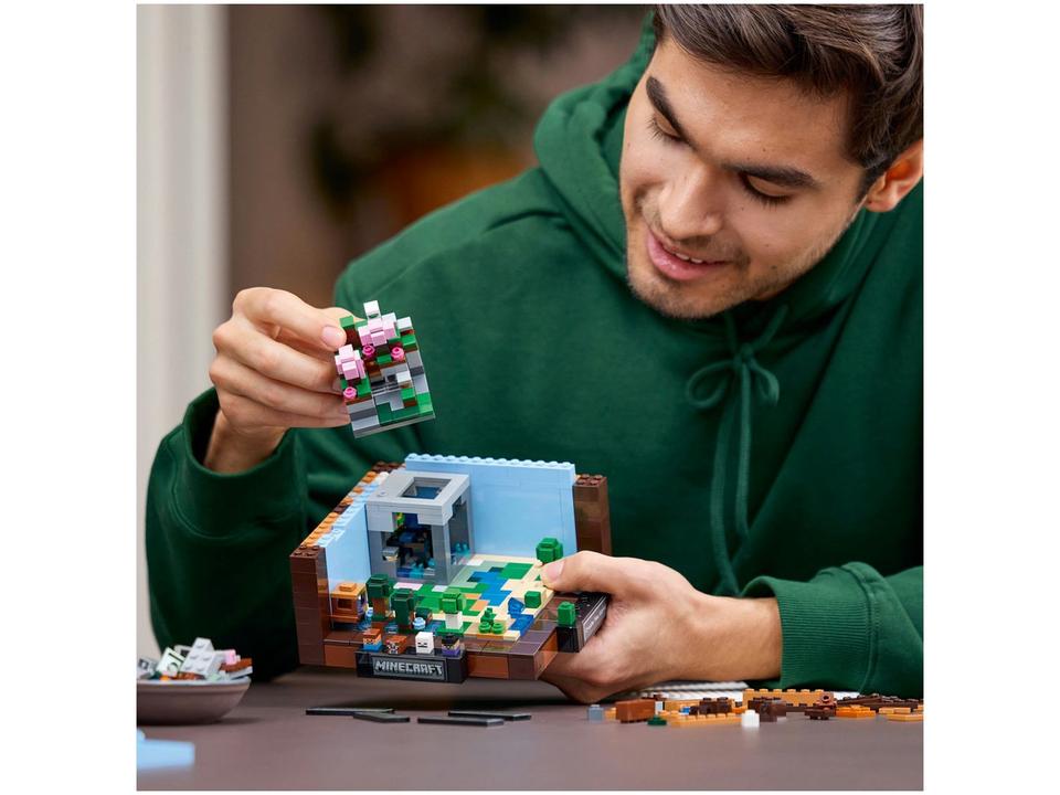 LEGO Minecraft Bancada de Trabalho 21265 - 2