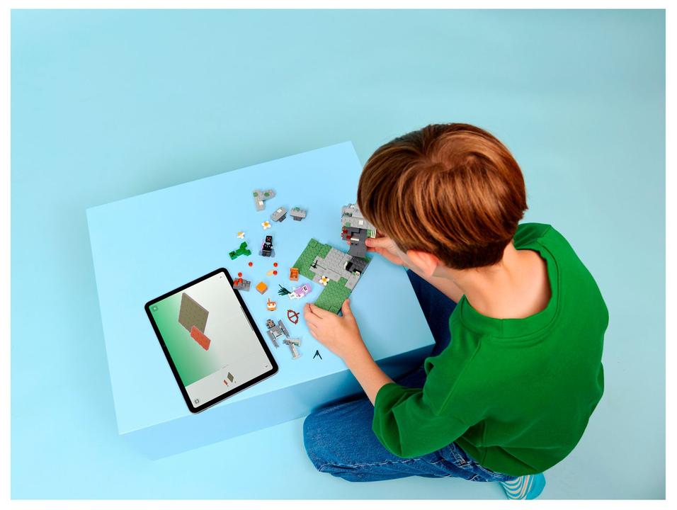 LEGO Minecraft O Jardim Pálido 21586 243 Peças - 3