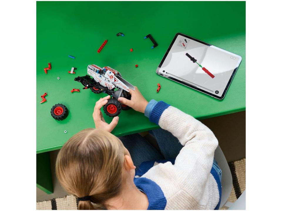 LEGO Monster Jam ThunderROARus 42200 - 1