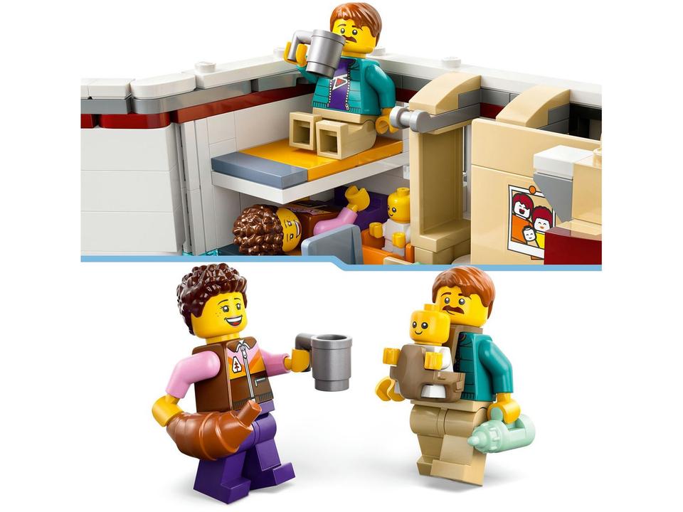 LEGO Motorhome de Aventuras Festivas 60454 - 4