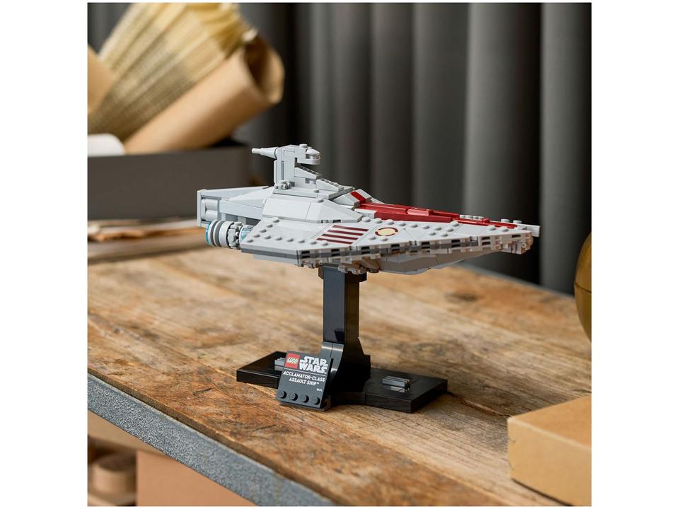 LEGO Nave de Assalto Classe Acclamator 75404 - 4
