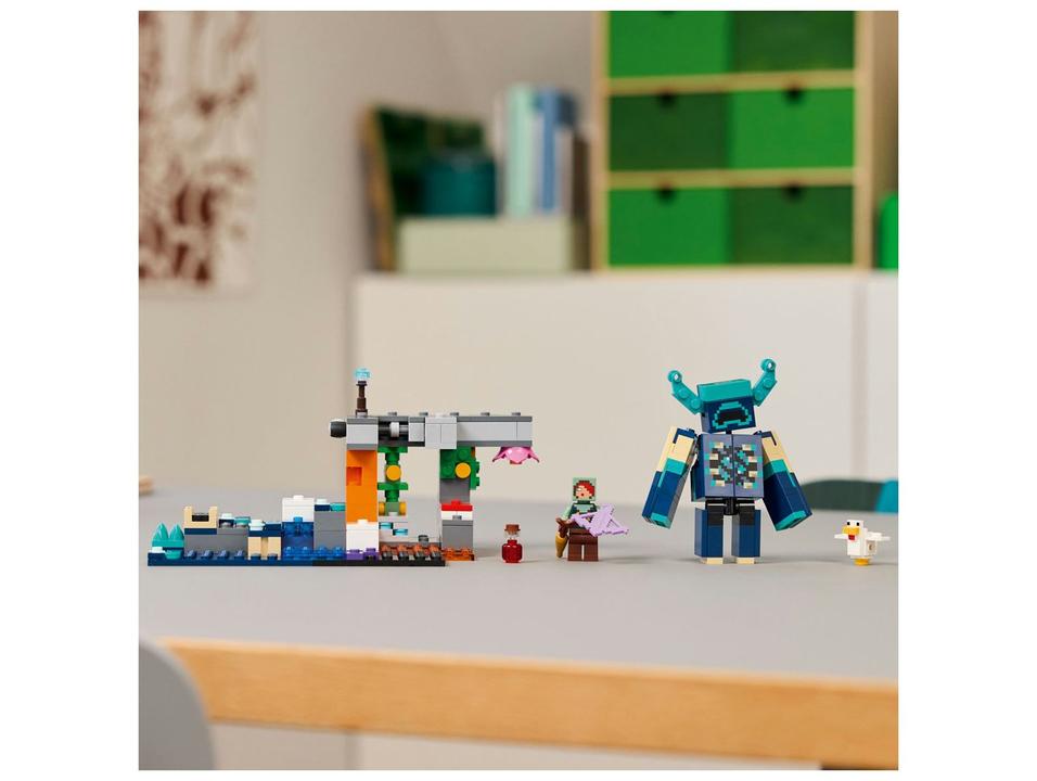 LEGO O Encontro com o Guarda 21274 238 Peças - 3