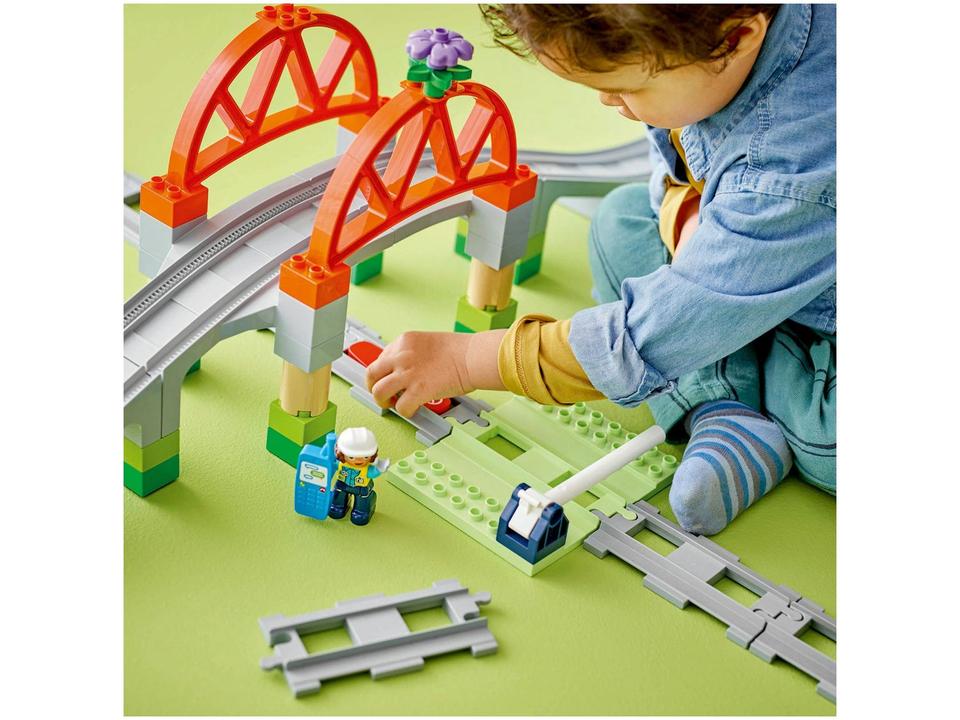 LEGO Pacote de Expansão de Ponte e Trilhos de Trem - 2