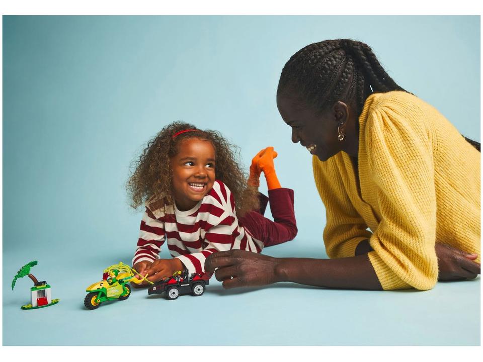 LEGO Perseguição com Veículos de Dinossauro de - 2