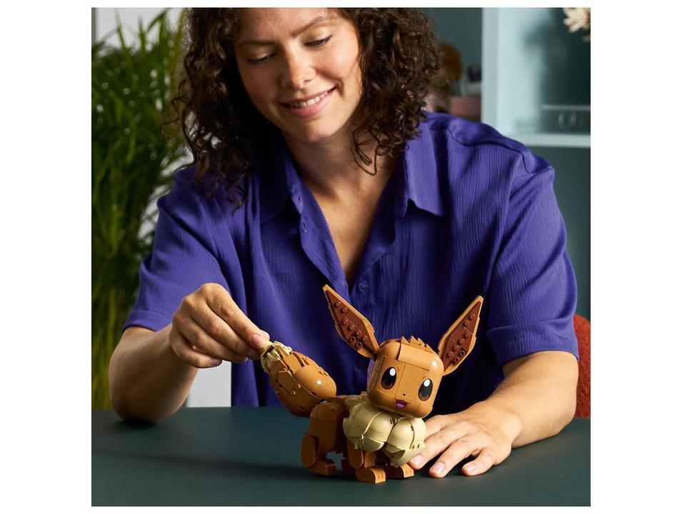 LEGO Pokémon Eevee 72151 587 Peças - 1