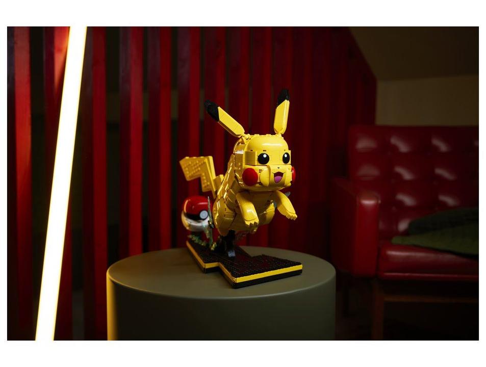 LEGO Pokémon Pikachu e Poké Bola 72152 2050 Peças - 3