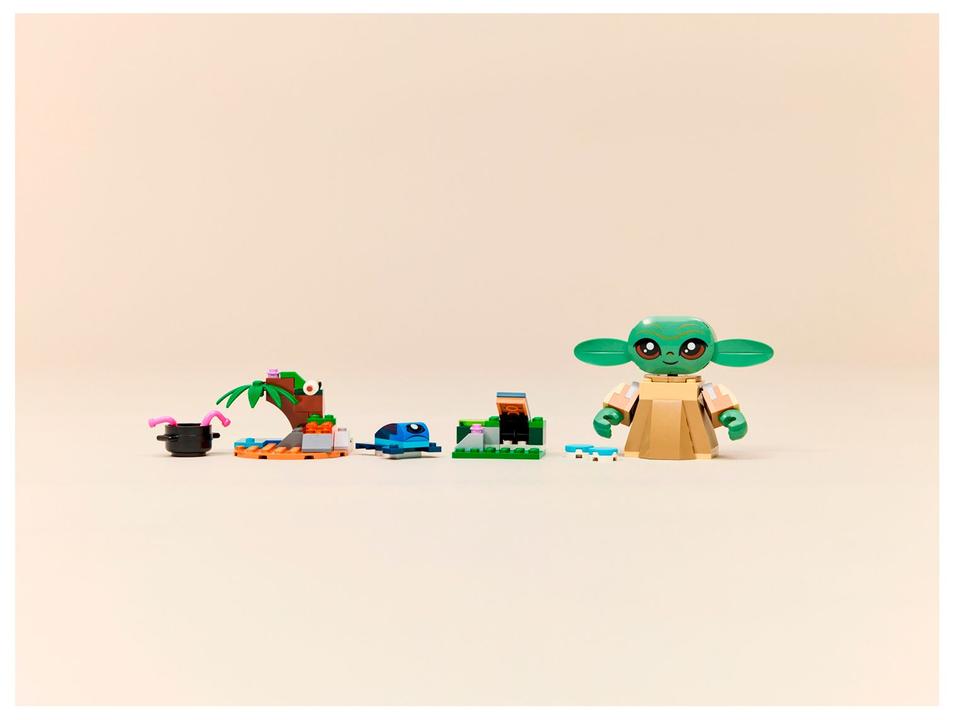 LEGO Star Wars Fazenda de Grogu 75443 - 1